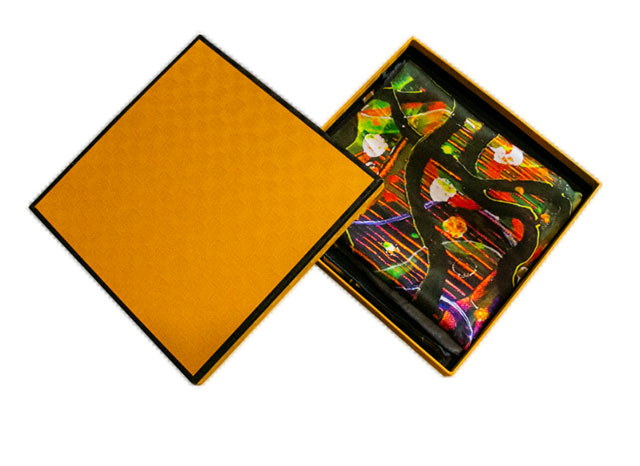 丝巾（1999.00元）